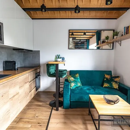 Yeti & Wilka W Centrum Chorzowa: Wilk * ホジューフ