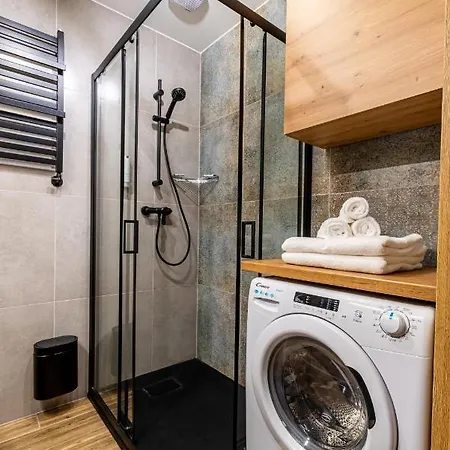 Yeti & Wilka W Centrum Chorzowa: Wilk Apartment Chorzow