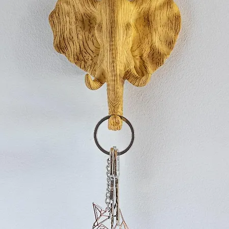 Yeti & Wilka W Centrum Chorzowa: Wilk アパート ホジューフ