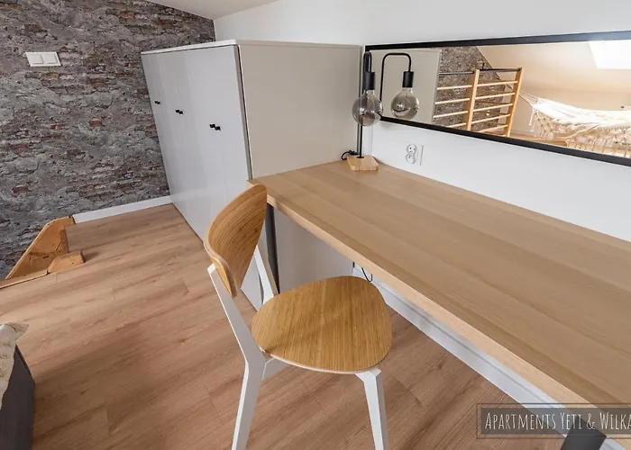 Yeti & Wilka W Centrum Chorzowa: Wilk דירה *