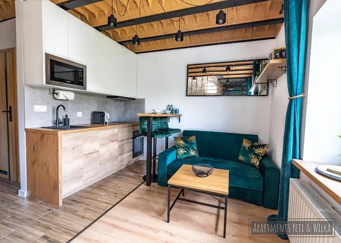 Yeti & Wilka W Centrum Chorzowa: Wilk שורזוב