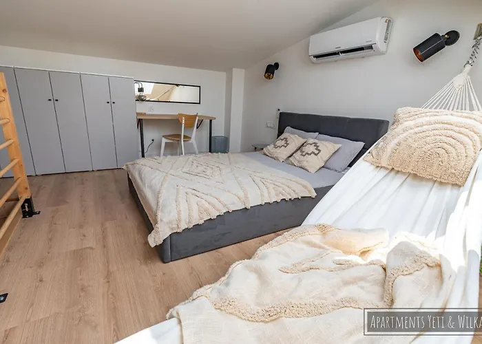 דירה Yeti & Wilka W Centrum Chorzowa: Wilk *