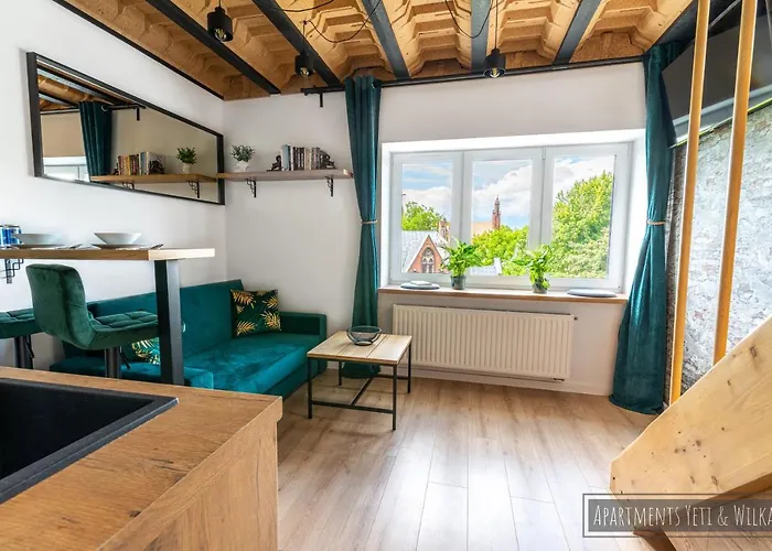 Yeti & Wilka W Centrum Chorzowa: Wilk * שורזוב