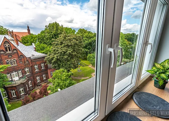 Yeti & Wilka W Centrum Chorzowa: Wilk * שורזוב